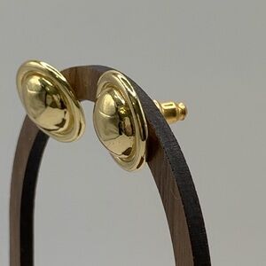 Elegant Gold Stud Earrings